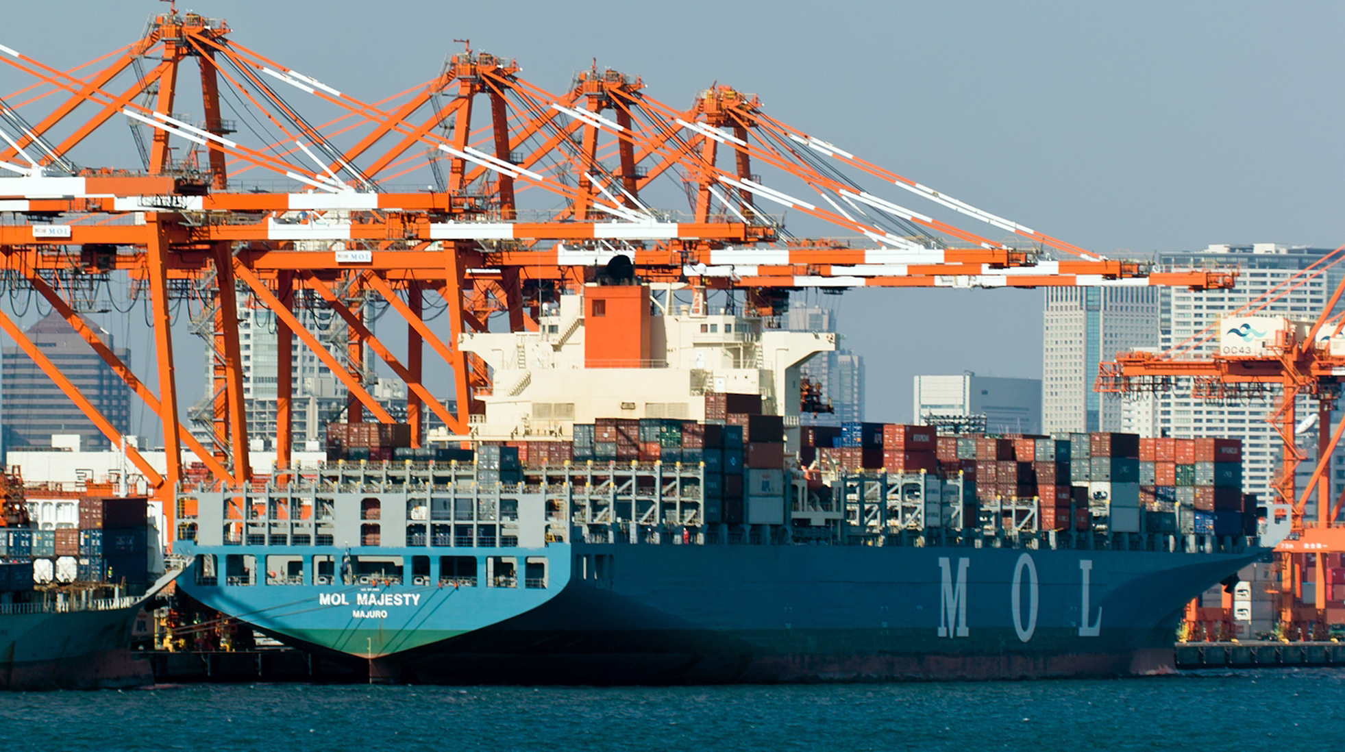 Tokyo International Container Terminal